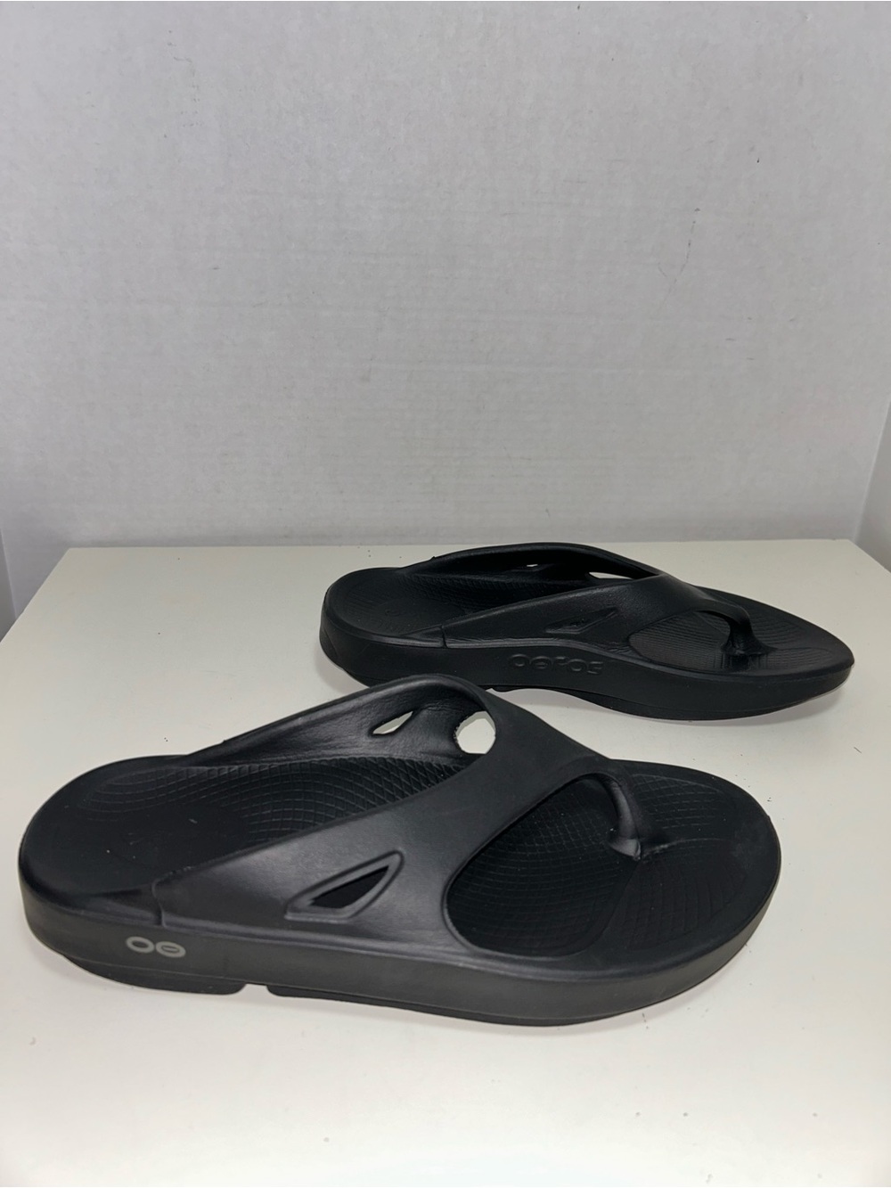 Oofos OOriginal Recovery Black Thong Flip Flop Comfort Sandal